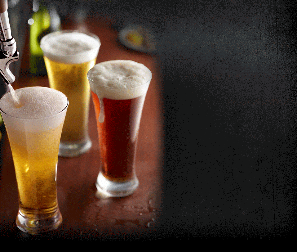 Pouring a glass of LongHorn's House Golden Ale.